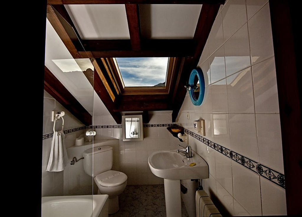 Poo  El Camino Real II *ゲストハウス 部屋 写真